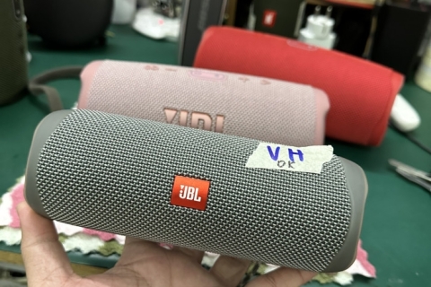 Hướng dẫn cách sửa lỗi Loa JBL bị rè đơn giản tại nhà